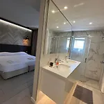 Apartament Business - Araouzou By Platform 357 *