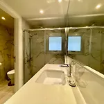 Business - Araouzou By Platform 357 Apartament