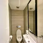Business - Araouzou By Platform 357 Apartament