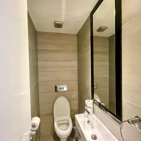Business - Araouzou By Platform 357 Apartment