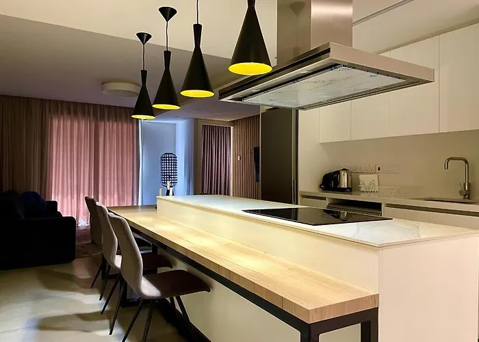 Apartment Business - Araouzou By Platform 357 *