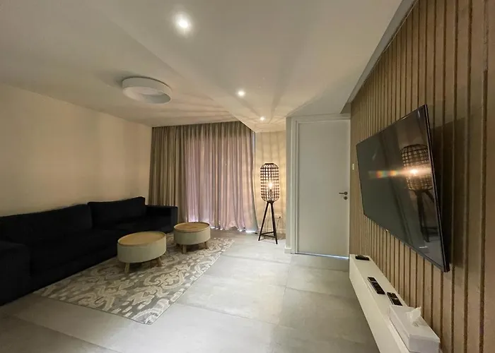 Apartment Business - Araouzou By Platform 357 Nicosia