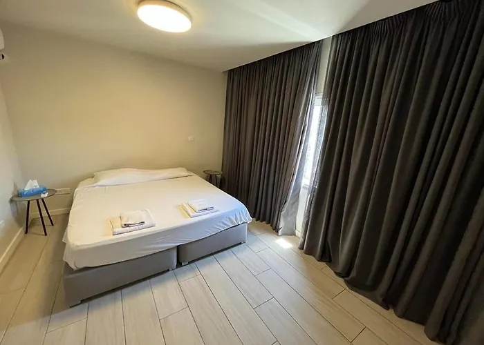 Apartment Business - Araouzou By Platform 357 Nicosia