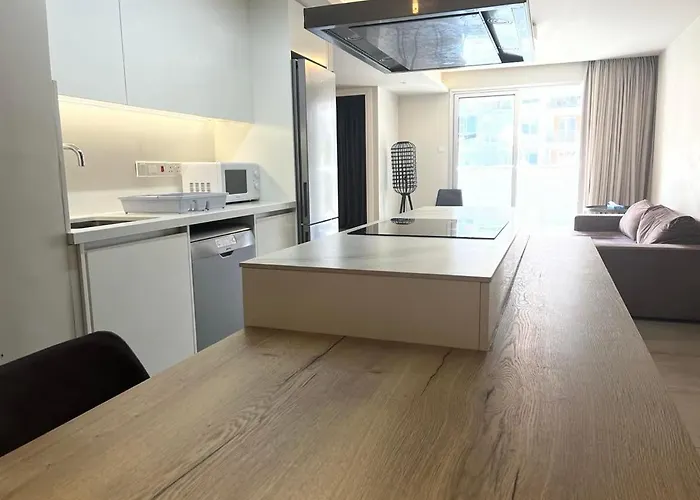 Apartment Business - Araouzou By Platform 357 Nicosia