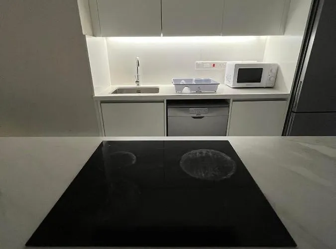 Apartment Business - Araouzou By Platform 357 *