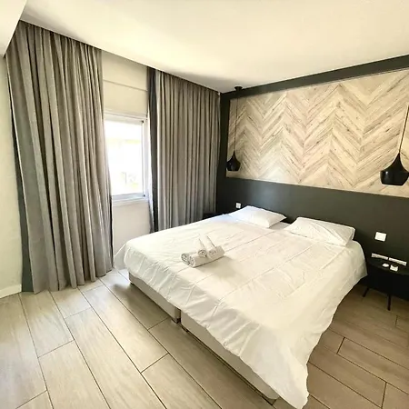 Business - Araouzou By Platform 357