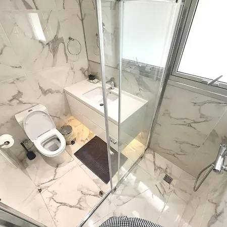 Business - Araouzou By Platform 357 Nicosia