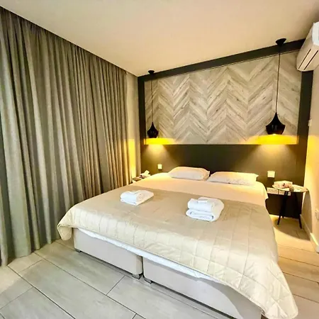 Business - Araouzou By Platform 357 *